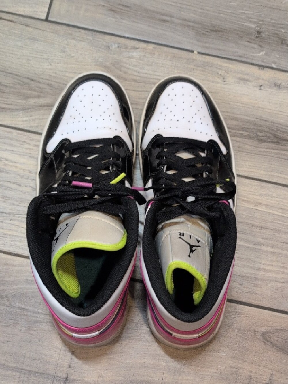 Air Jordan Mid SE Cyber Active Y2K Retro High Top Basketball Sneakers - Picture 10 of 12